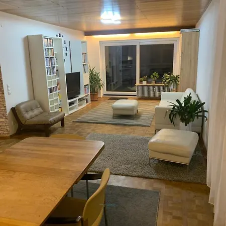 アパート Apartment Heinrich Mit Parkplaetzen Im Ruhigen Industriegebiet