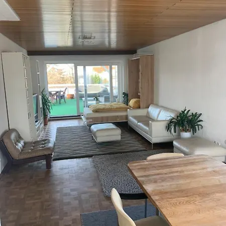 Apartment Heinrich Mit Parkplaetzen Im Ruhigen Industriegebiet